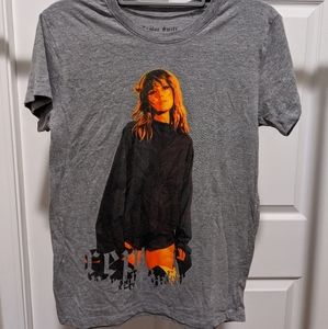 Taylor Swift tee